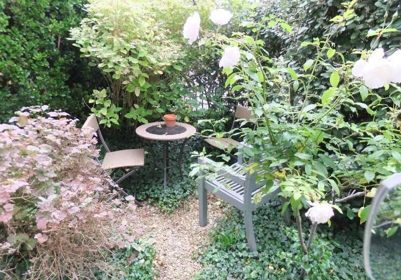 ベッドアンドブレックファースト Elgin Villa