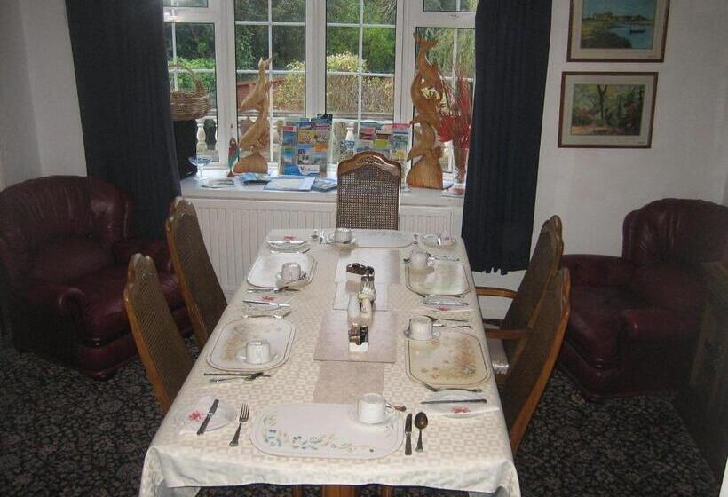 צימר Four Seasons Guest House