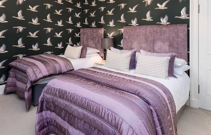 مبيت وإفطار Glenshieling House