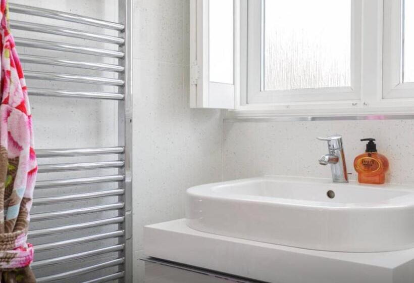 צימר Harford En Suite Rooms