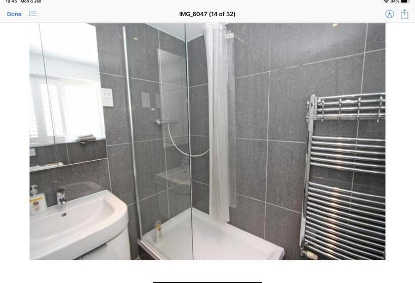 צימר Harford En Suite Rooms
