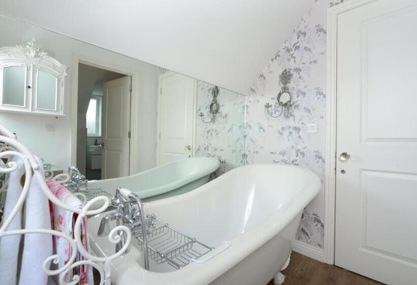 צימר Harford En Suite Rooms