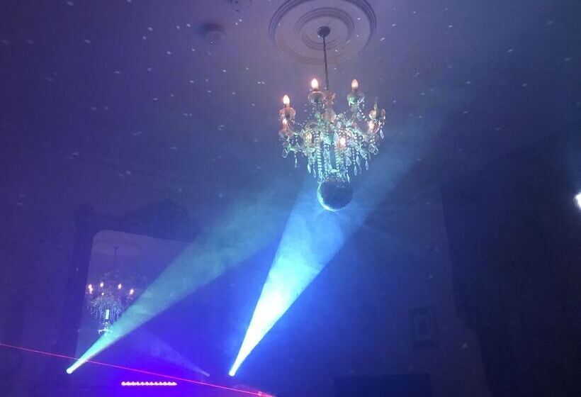 Bed and Breakfast Inch Schoolhouse   Event Residence