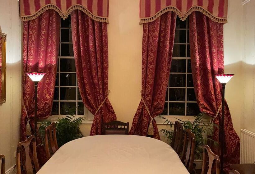 Bed and Breakfast Inch Schoolhouse   Event Residence