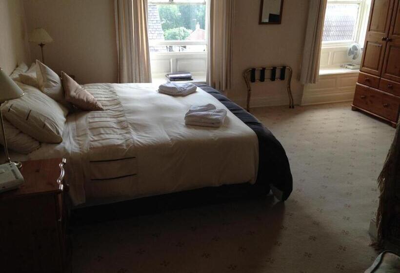 住宿加早餐  Kirkgate House