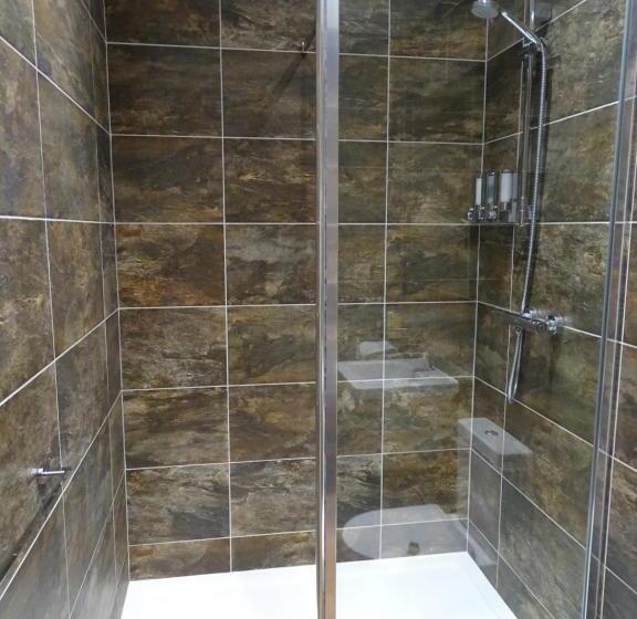 مبيت وإفطار Lillian May Bnb