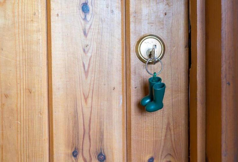 ベッドアンドブレックファースト Little Abbey Farm