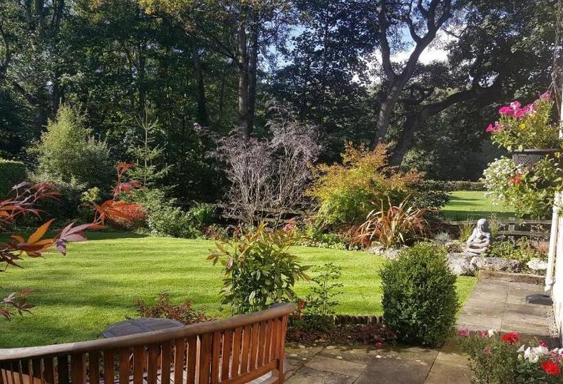 مبيت وإفطار Lowther House