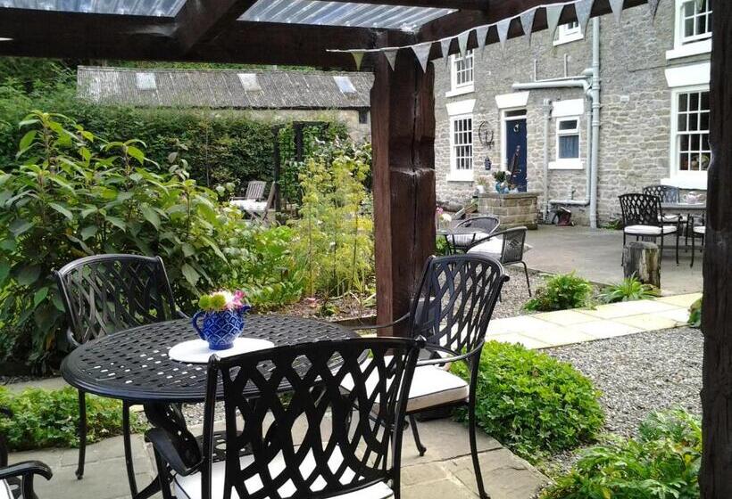 مبيت وإفطار Lowther House