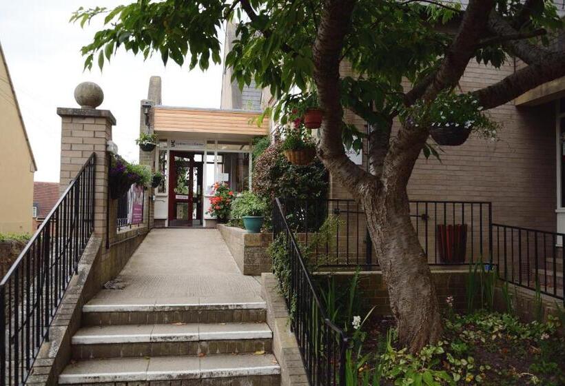 צימר Ludlow Mascall Centre