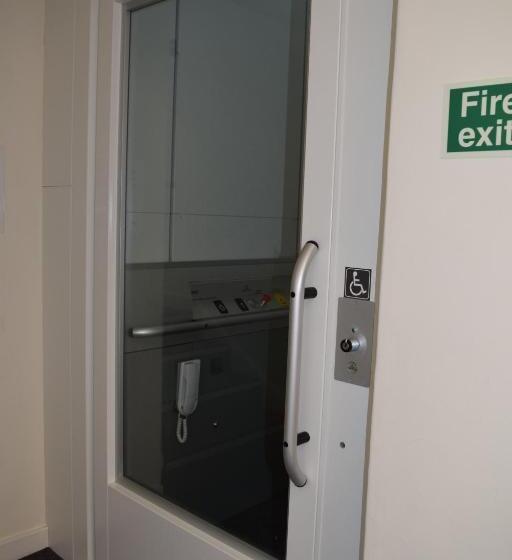 צימר Ludlow Mascall Centre