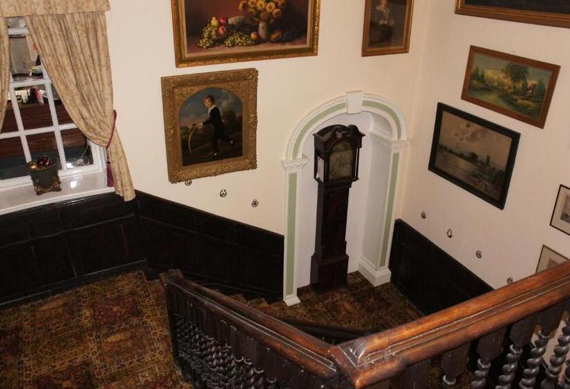 צימר Mangreen Country House