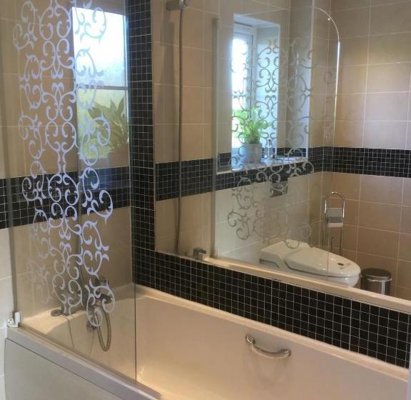 مبيت وإفطار Moon House