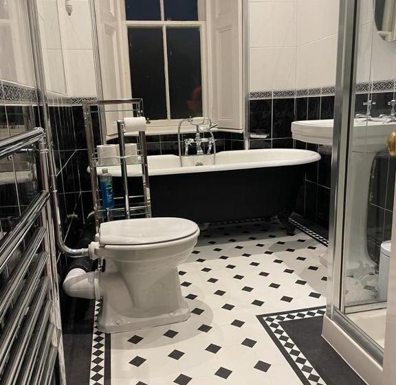 مبيت وإفطار Moorlands