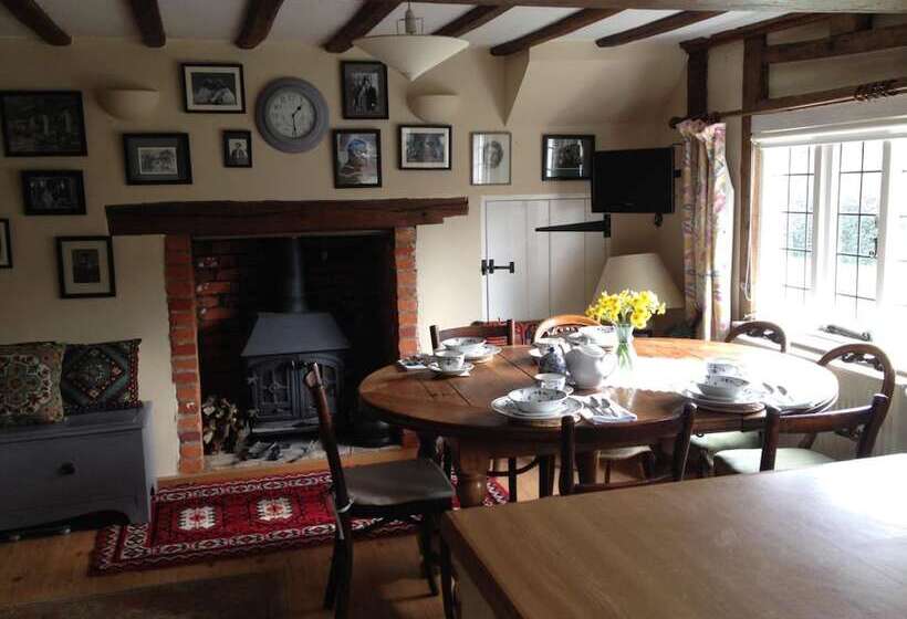 ベッドアンドブレックファースト Mulleys Cottage