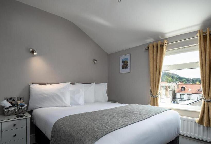 住宿加早餐  Pebble House