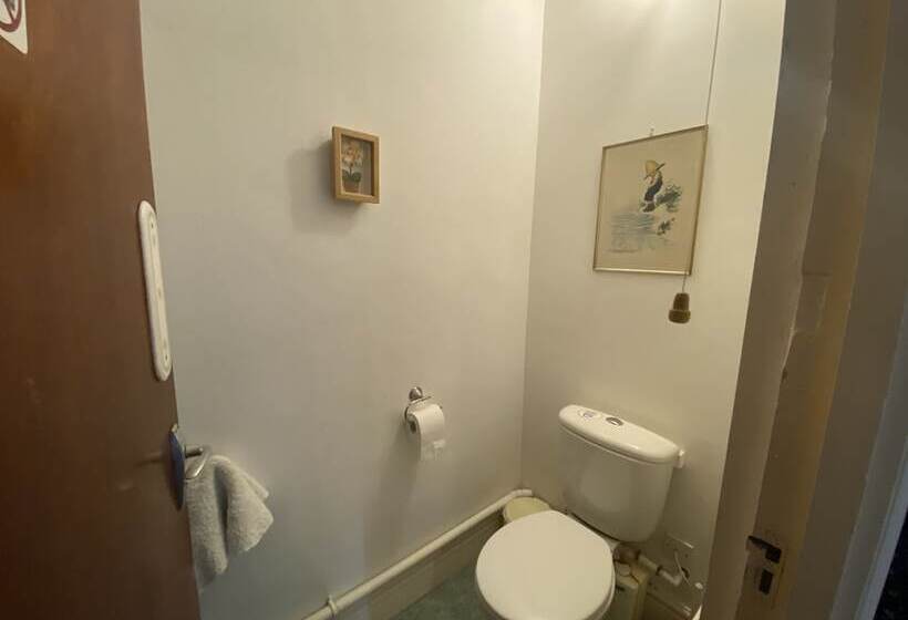 住宿加早餐  Pickwicks Guest House