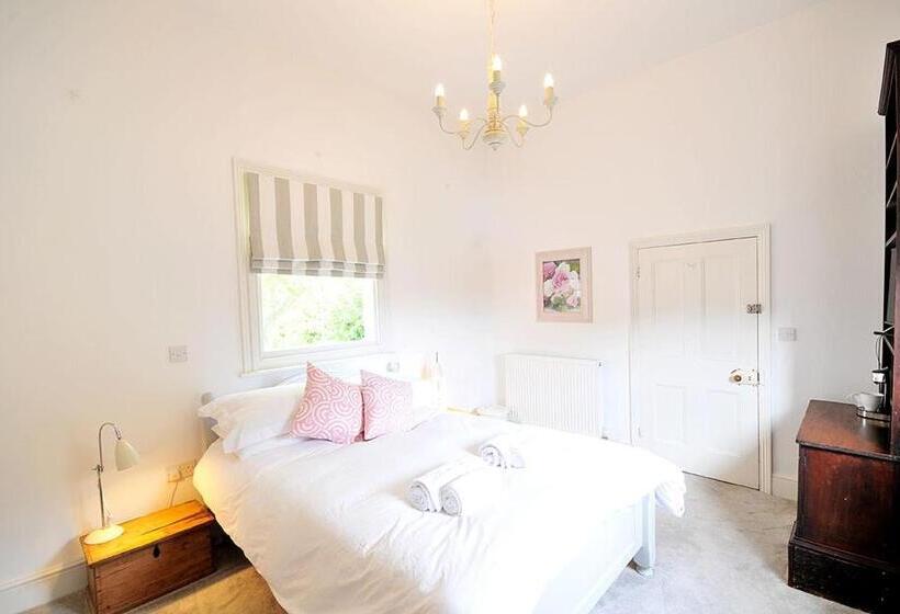 Bed and Breakfast Poplars Farm