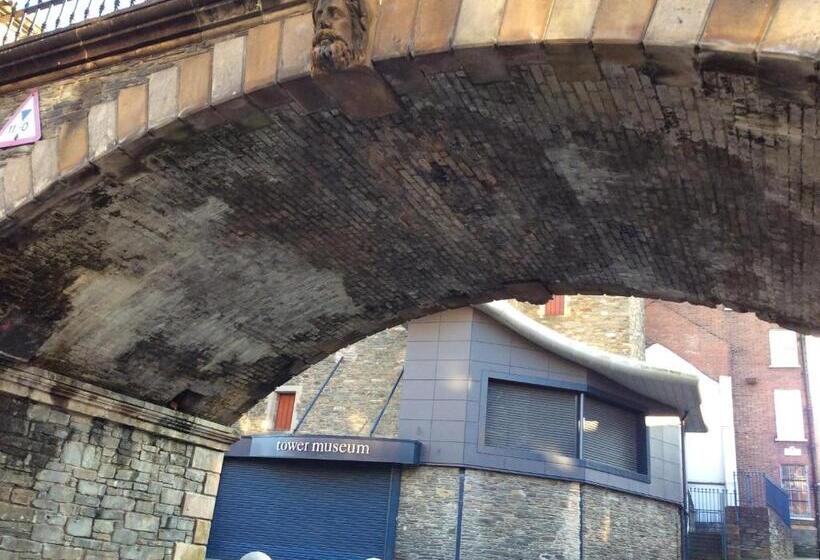 민박 Princes House In The Walled City