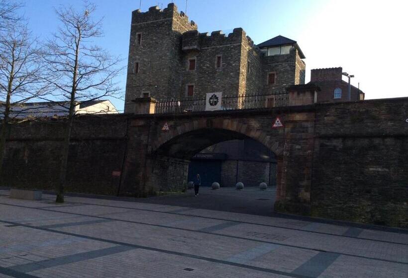 민박 Princes House In The Walled City