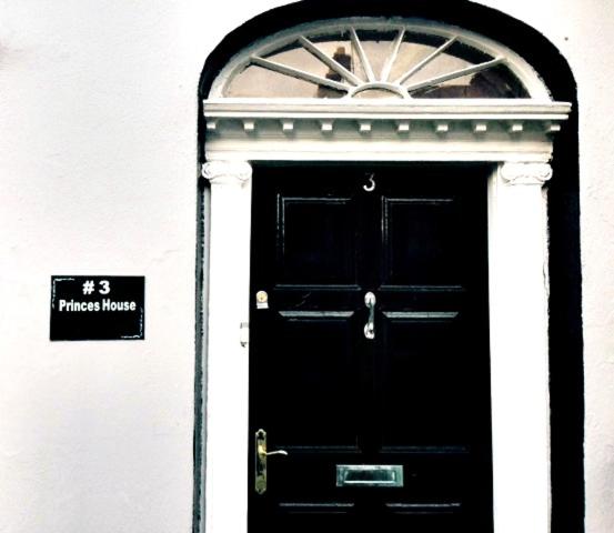 민박 Princes House In The Walled City