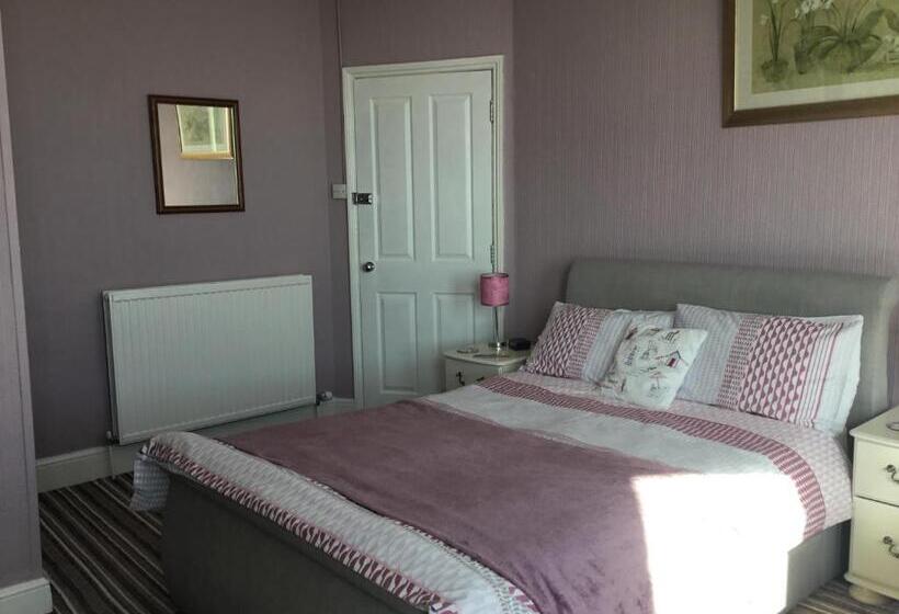 민박 The Coventry Guest House