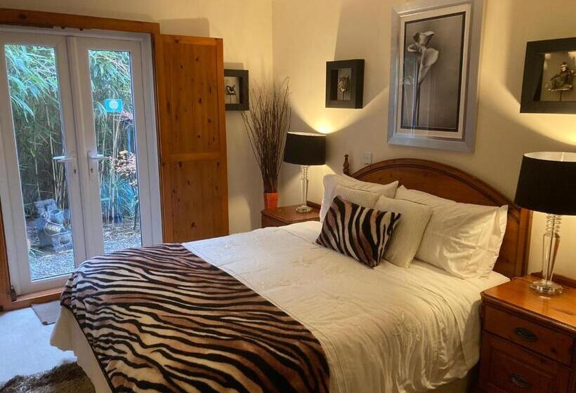 צימר The Lodge At Ruddington