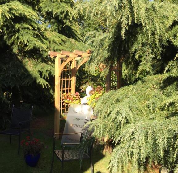 צימר The Lodge At Ruddington