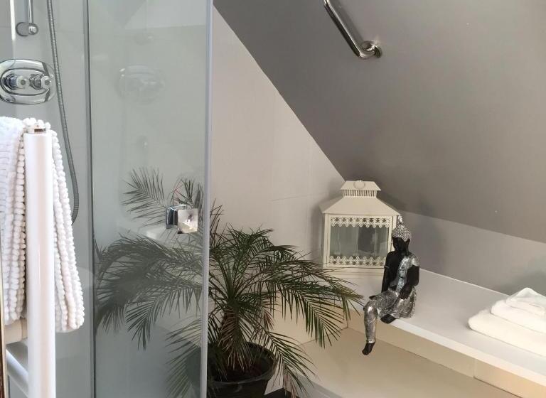 צימר The Lodge At Ruddington