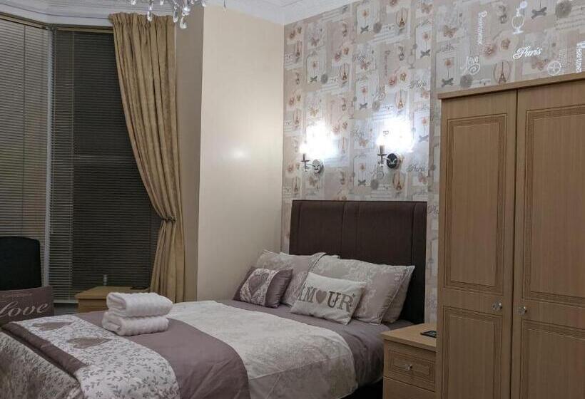 Bed and Breakfast The Rosedene