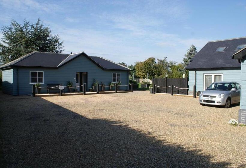 민박 Tirah Guest House