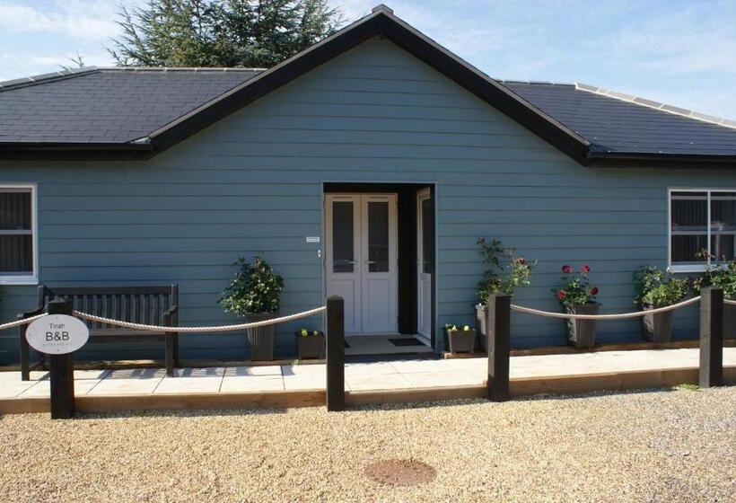 민박 Tirah Guest House