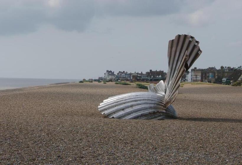 민박 Tirah Guest House