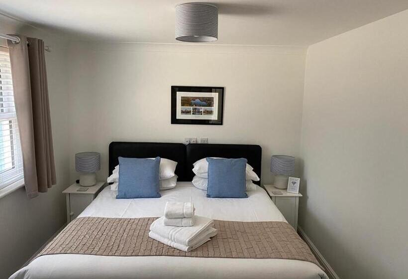 住宿加早餐  Tirah Guest House