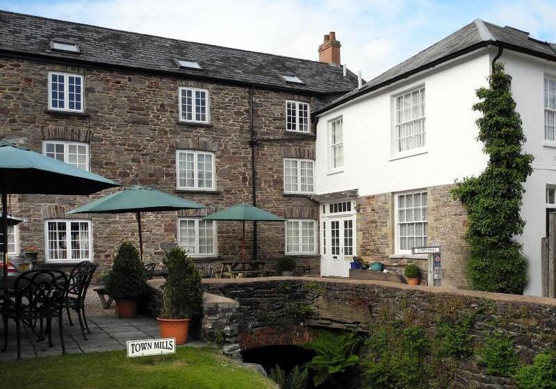 مبيت وإفطار Town Mills