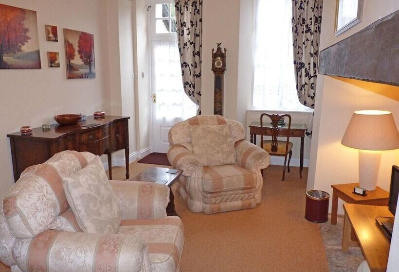 مبيت وإفطار Town Mills