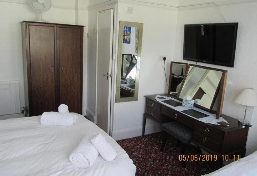 تختخواب و صبحانه Valdene