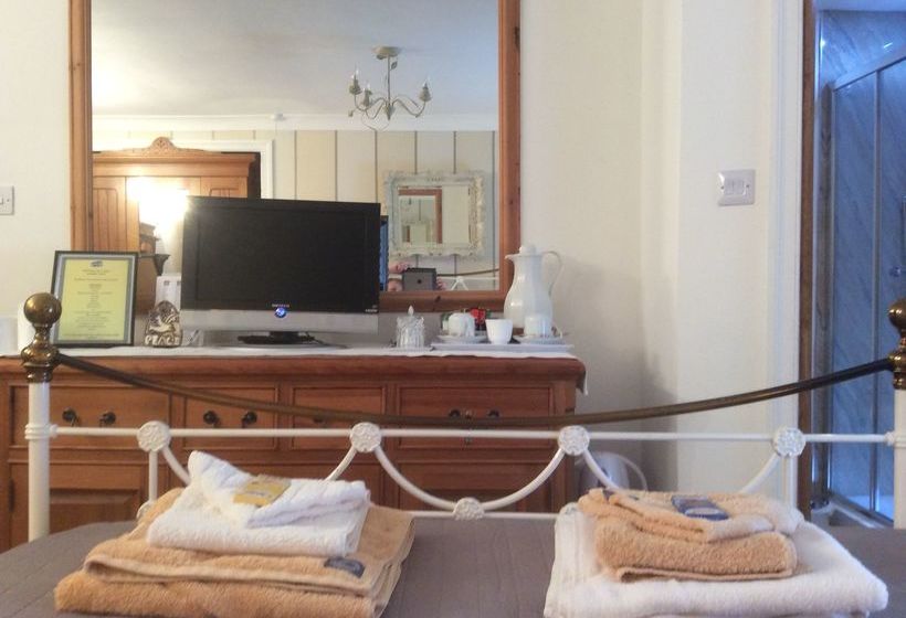 住宿加早餐 Well House