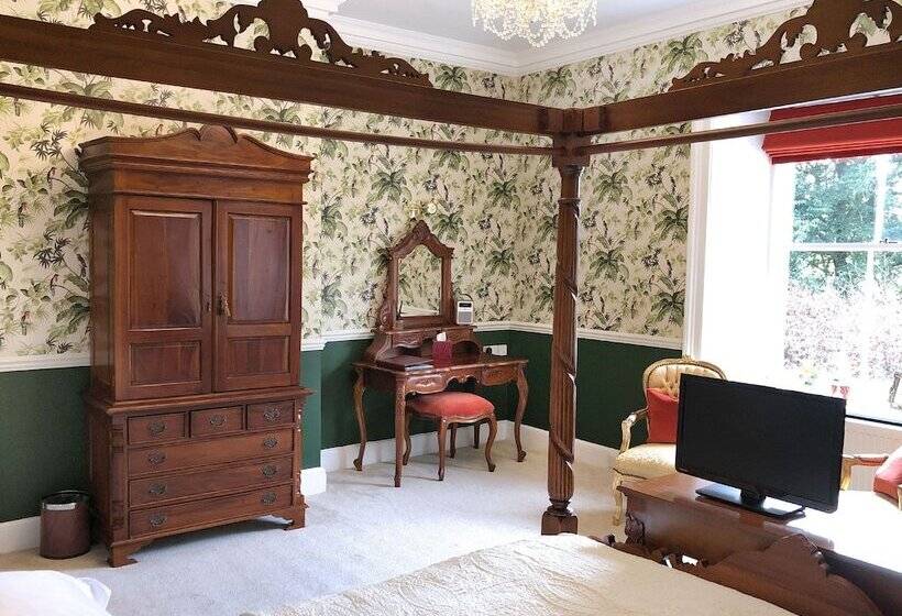 ベッドアンドブレックファースト West Layton Manor