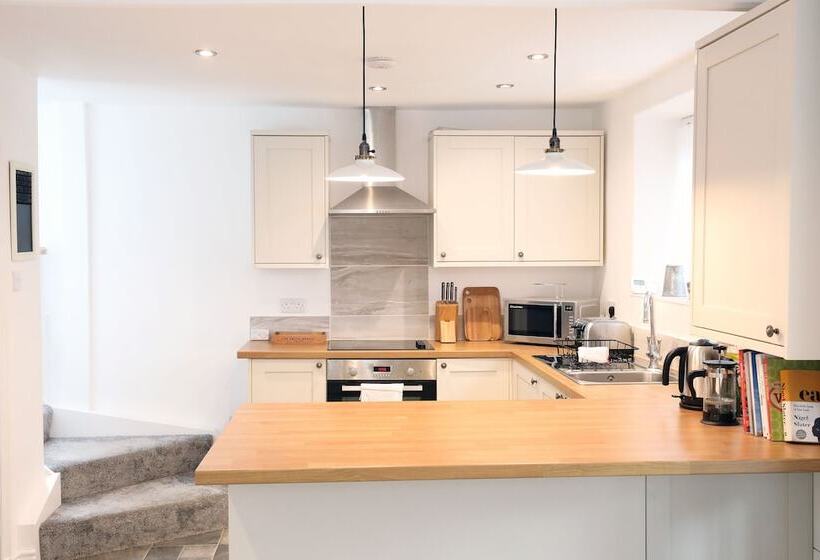 The Willow Bed And Breakfast