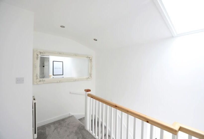 The Willow Bed And Breakfast