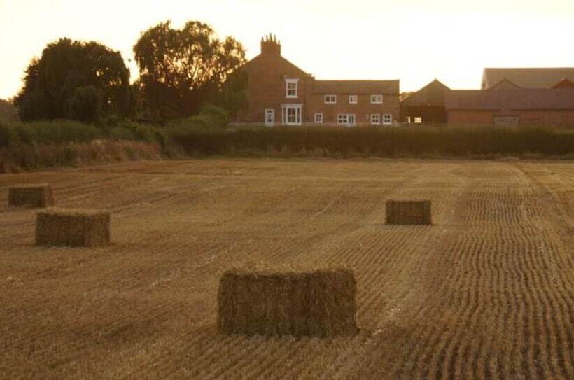 Burton Grange Farmhouse B&b