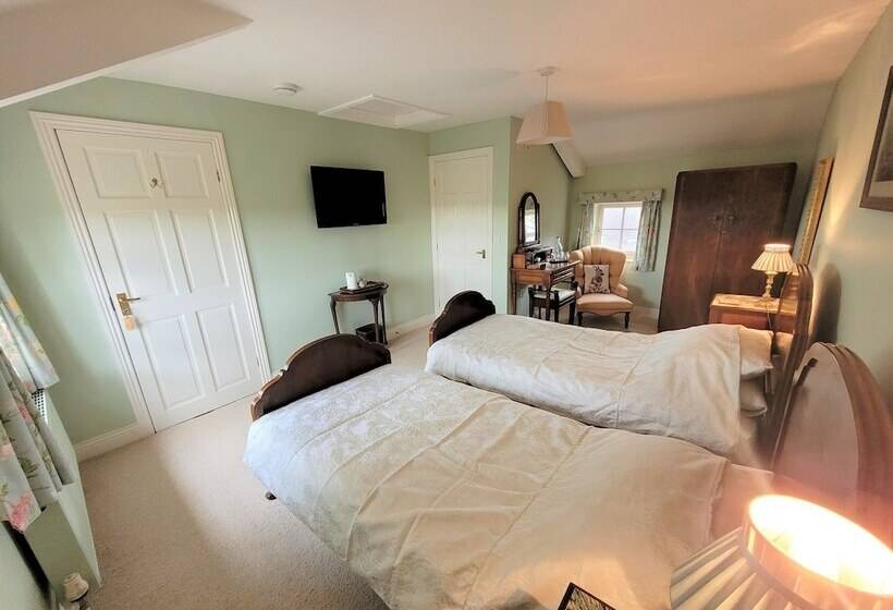 Burton Grange Farmhouse B&b