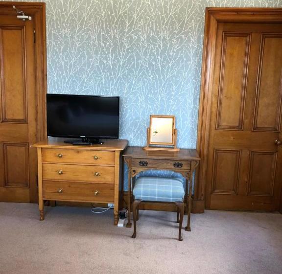 Conval House Bed And Breakfast