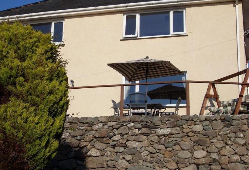 住宿加早餐  Dol Aur   Room Only