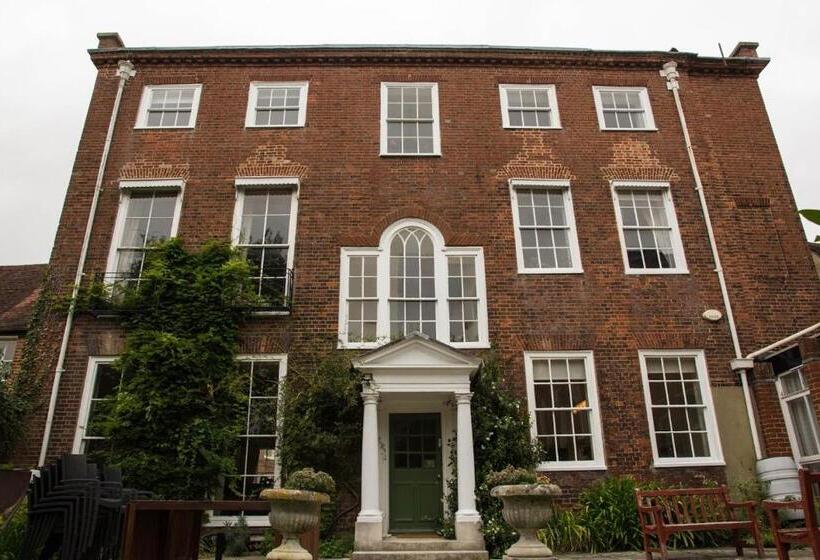 East Pallant Bed And Breakfast, Chichester Holiday Properties