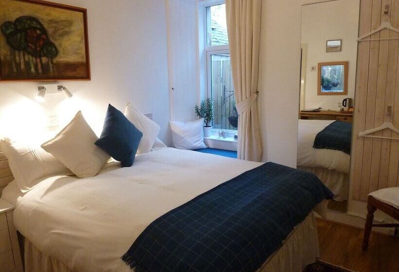 Failte Bed & Breakfast