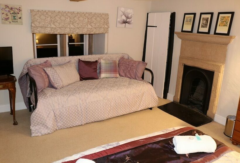 Gratton Grange Farm B&b