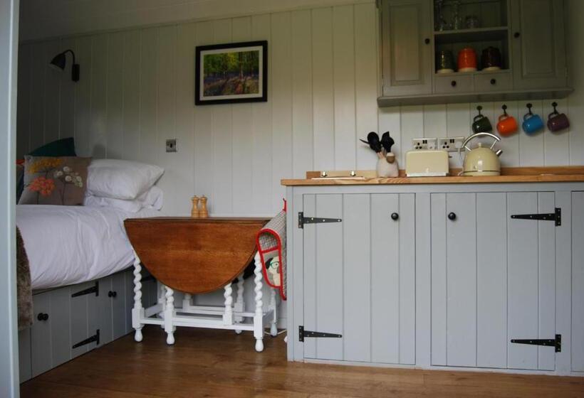 Hare & Hounds Bed & Breakfast