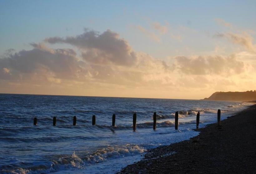 Hare & Hounds Bed & Breakfast